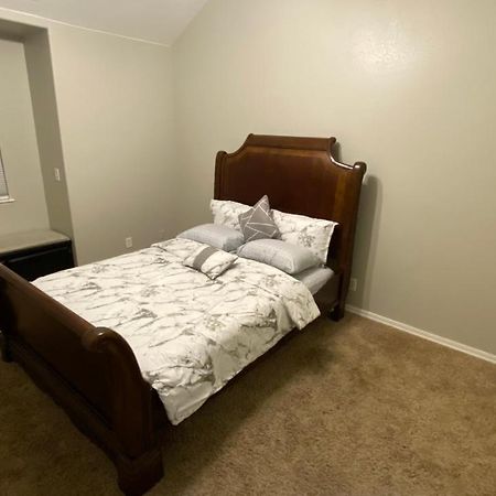 Beautiful Peaceful Desirable Home In Madera Rancho 外观 照片