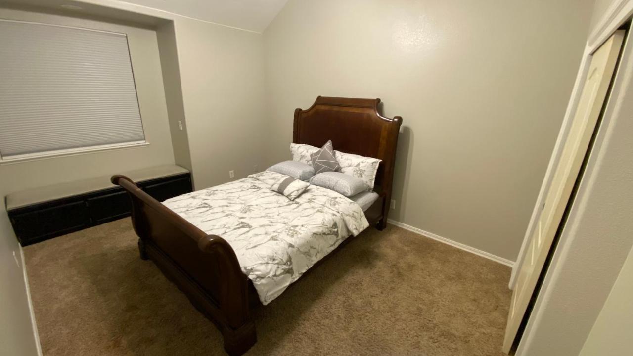 Beautiful Peaceful Desirable Home In Madera Rancho 外观 照片