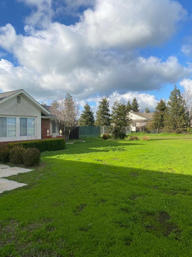 Beautiful Peaceful Desirable Home In Madera Rancho 外观 照片